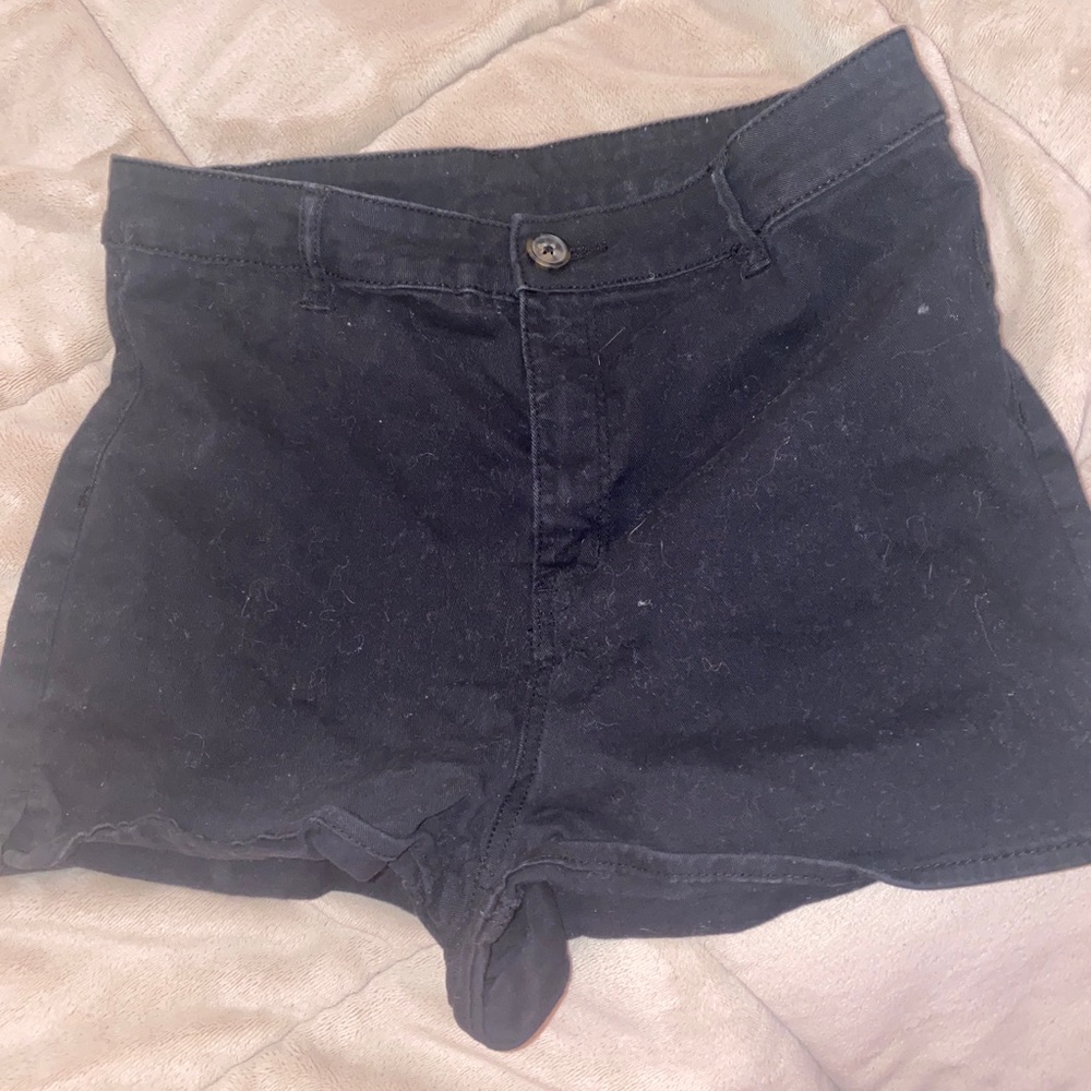 comfy high rise shorts